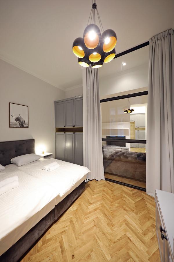 Central Apartments ザグレブ エクステリア 写真