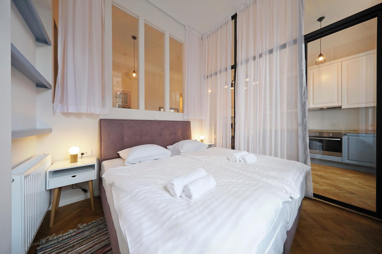 Central Apartments ザグレブ エクステリア 写真