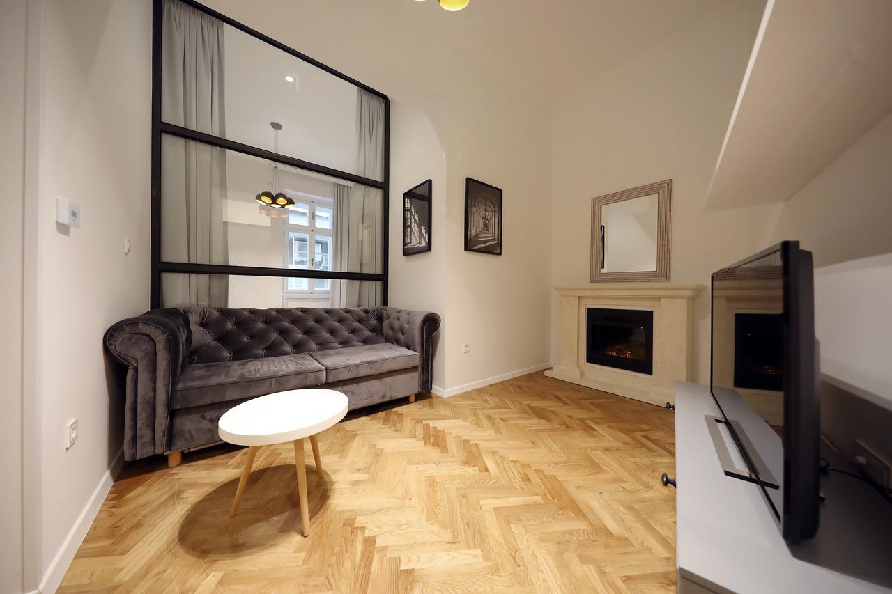 Central Apartments ザグレブ エクステリア 写真