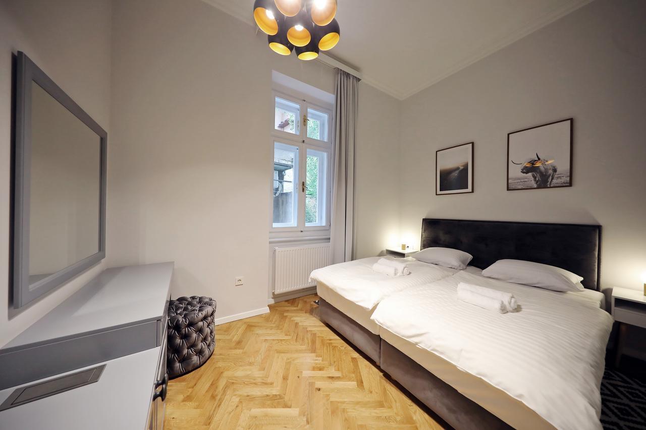 Central Apartments ザグレブ エクステリア 写真