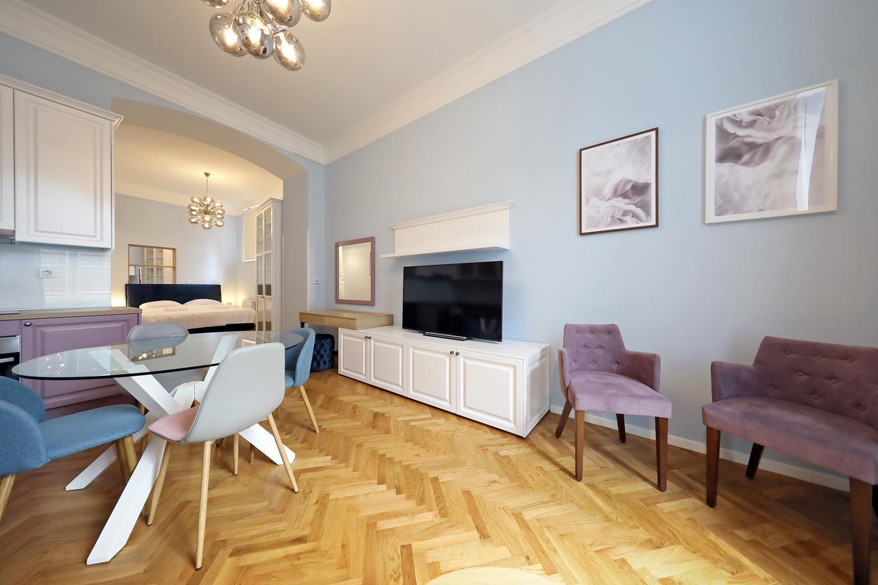 Central Apartments ザグレブ エクステリア 写真